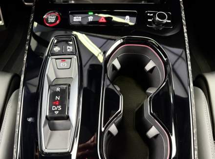 Audi - RS 5