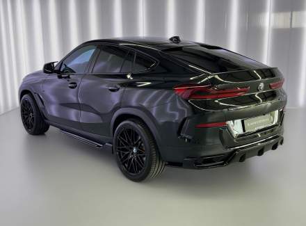 BMW - X6