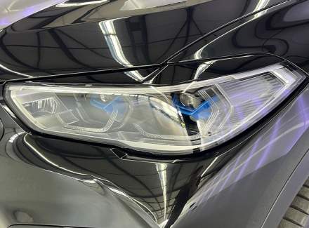 BMW - X6