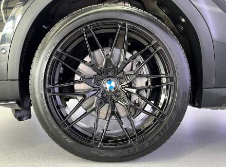BMW - X6