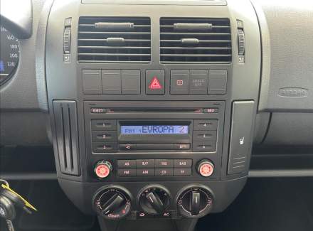 Volkswagen - Polo