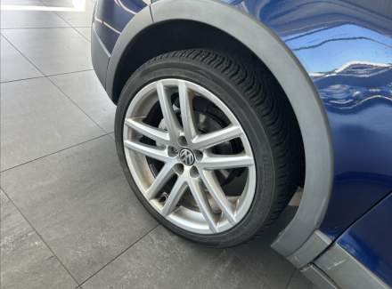 Volkswagen - Polo
