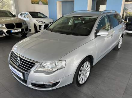 Volkswagen - Passat