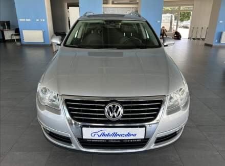 Volkswagen - Passat