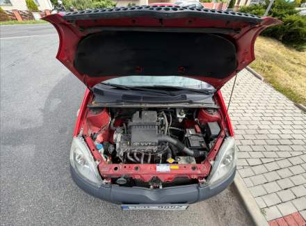 Toyota - Yaris