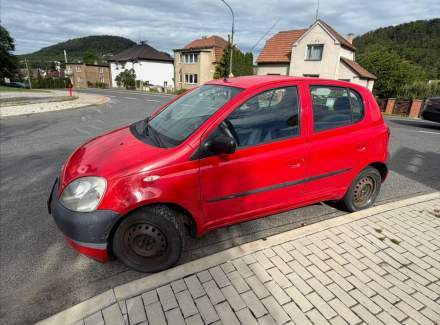 Toyota - Yaris