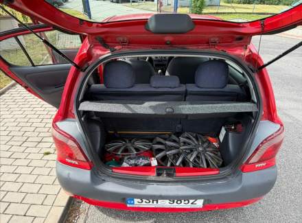 Toyota - Yaris