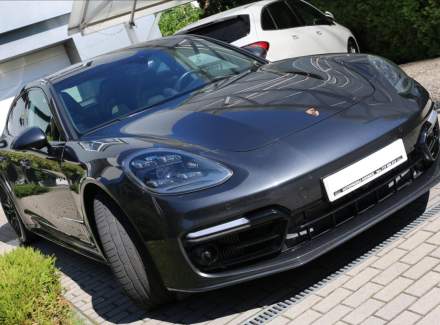 Porsche - Panamera