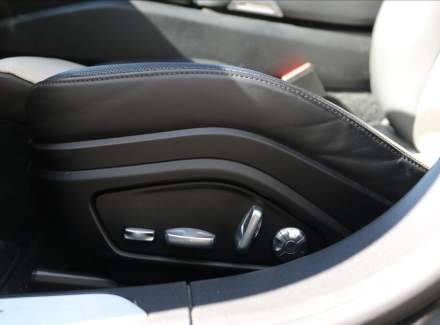 Porsche - Panamera