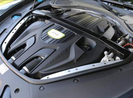 Porsche - Panamera