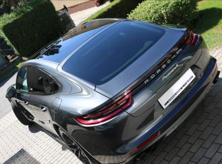 Porsche - Panamera