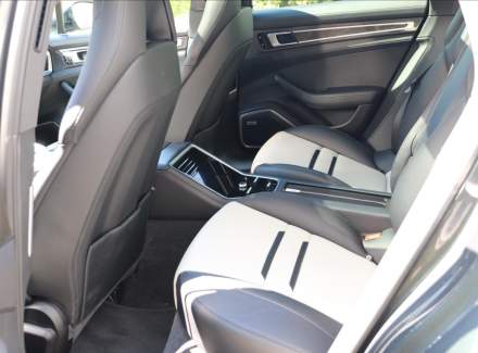 Porsche - Panamera