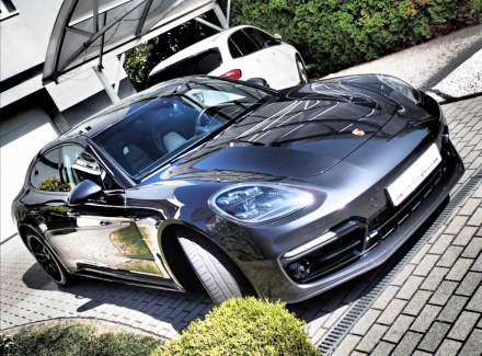 Porsche - Panamera