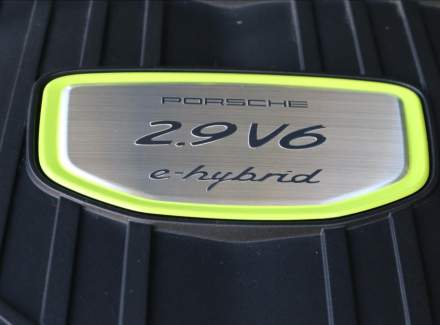 Porsche - Panamera