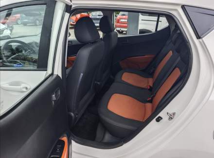 Hyundai - i10