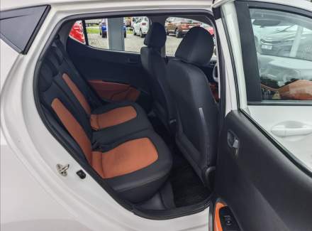 Hyundai - i10