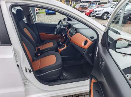 Hyundai - i10