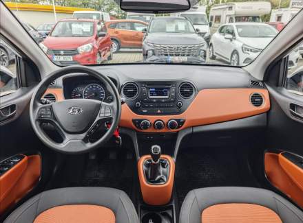 Hyundai - i10