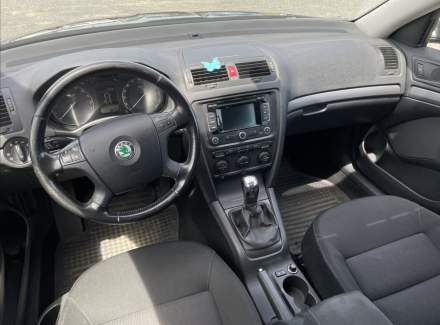 Škoda - Octavia