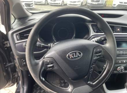 Kia - Cee'd