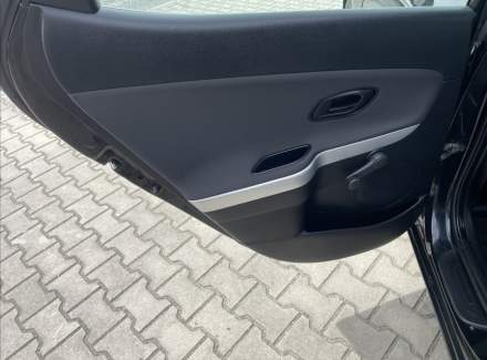 Kia - Cee'd