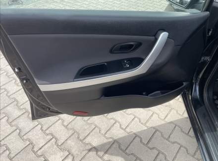 Kia - Cee'd