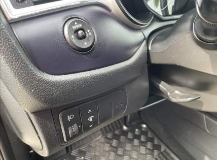 Kia - Cee'd
