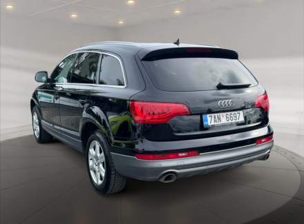 Audi - Q7