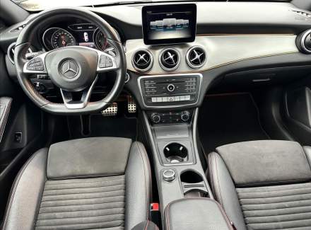 Mercedes-Benz - CLA