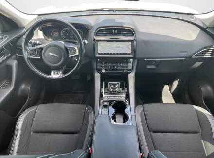 Jaguar - F-Pace