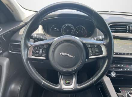 Jaguar - F-Pace
