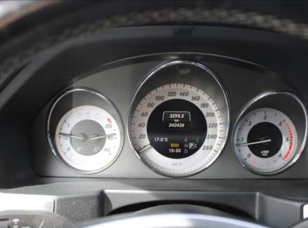 Mercedes-Benz - GLK