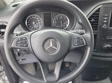 Mercedes-Benz - Vito
