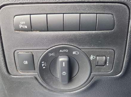 Mercedes-Benz - Vito