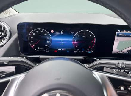 Mercedes-Benz - B-class