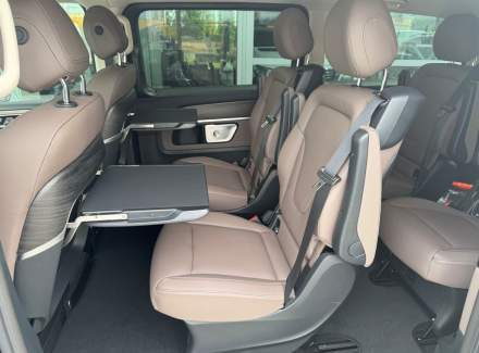 Mercedes-Benz - V-class