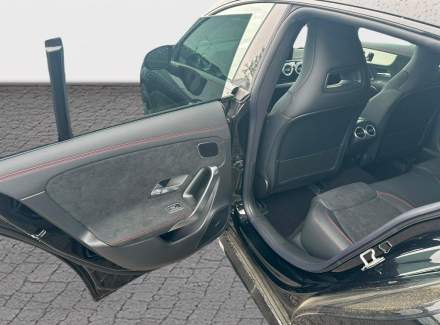 Mercedes-Benz - CLA