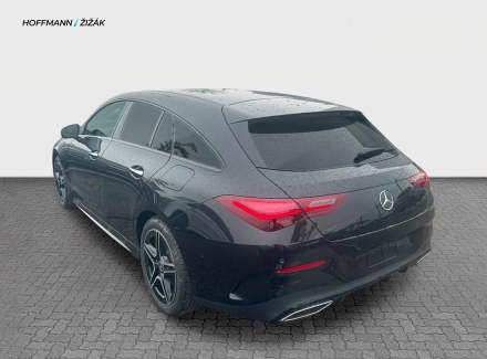 Mercedes-Benz - CLA
