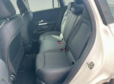 Mercedes-Benz - GLA