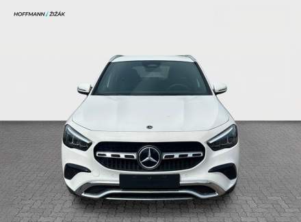 Mercedes-Benz - GLA