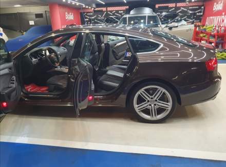 Audi - A5