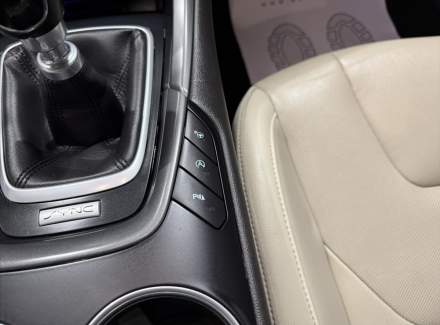 Ford - Mondeo