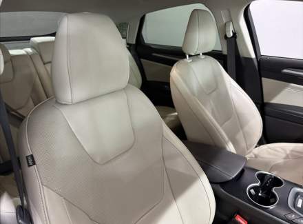 Ford - Mondeo
