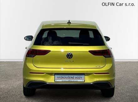 Volkswagen - Golf