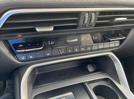 Mazda - CX-60
