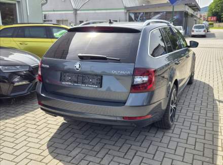 Škoda - Octavia