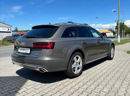 Audi - A6