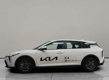 Kia - K4