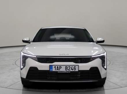Kia - K4