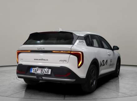 Kia - K4